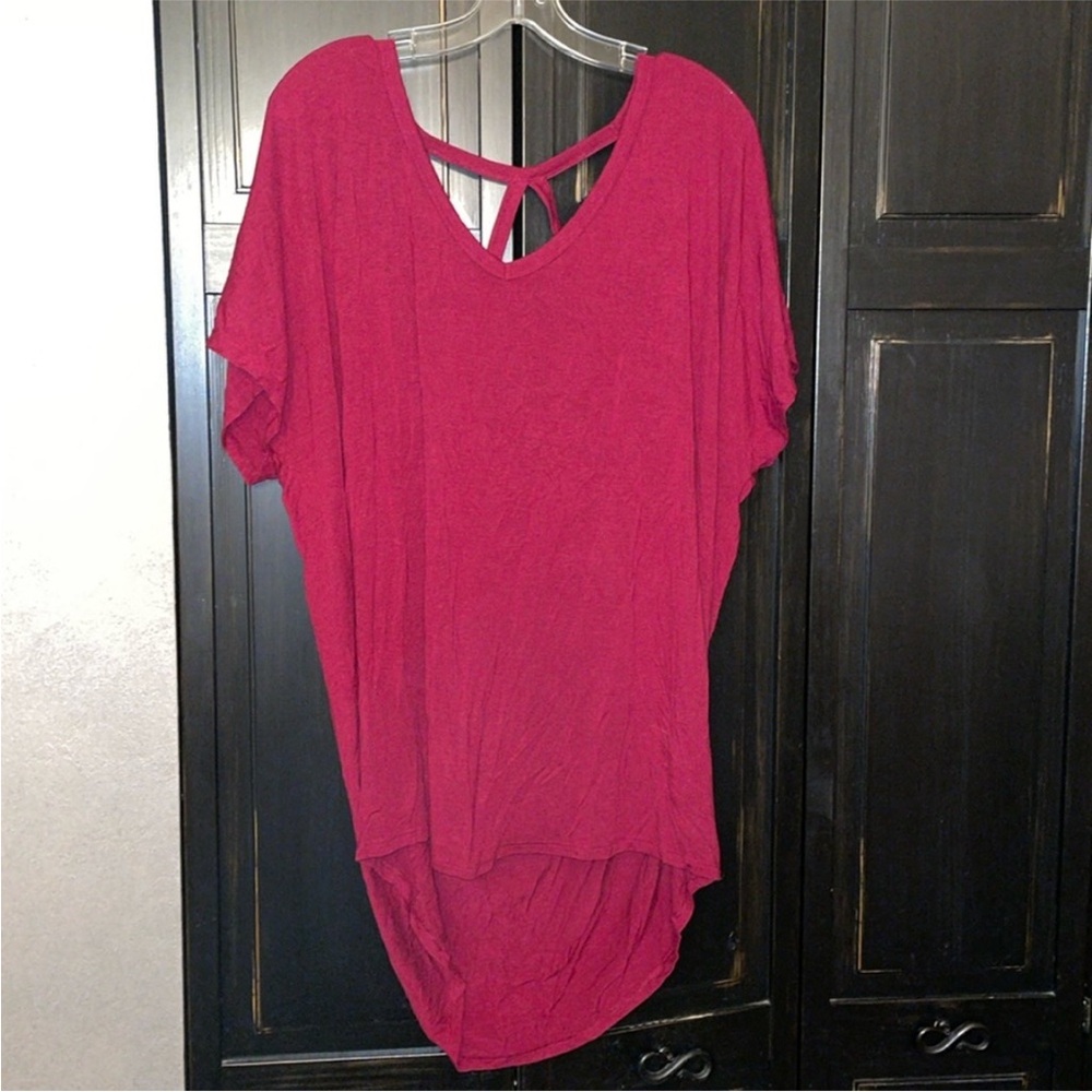 Express one Eleven loose tunic top size XL fuschia long back short front hem